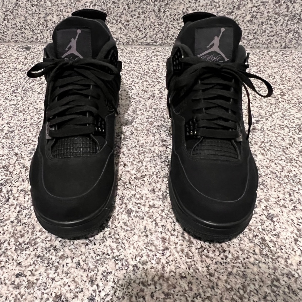 Jordan Black Cat